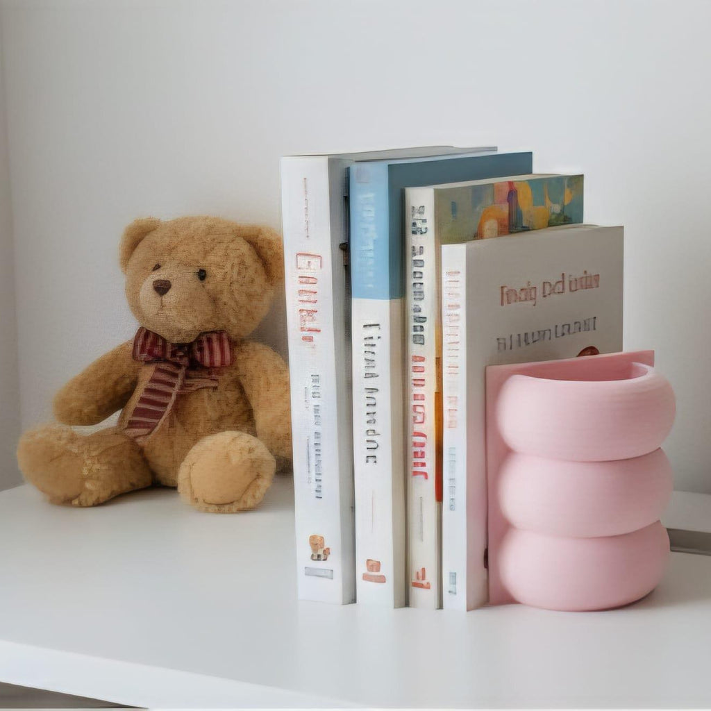 Multipurpose 3D Printed Bookend | Minimalist Pen Holder & Bookmark Nook