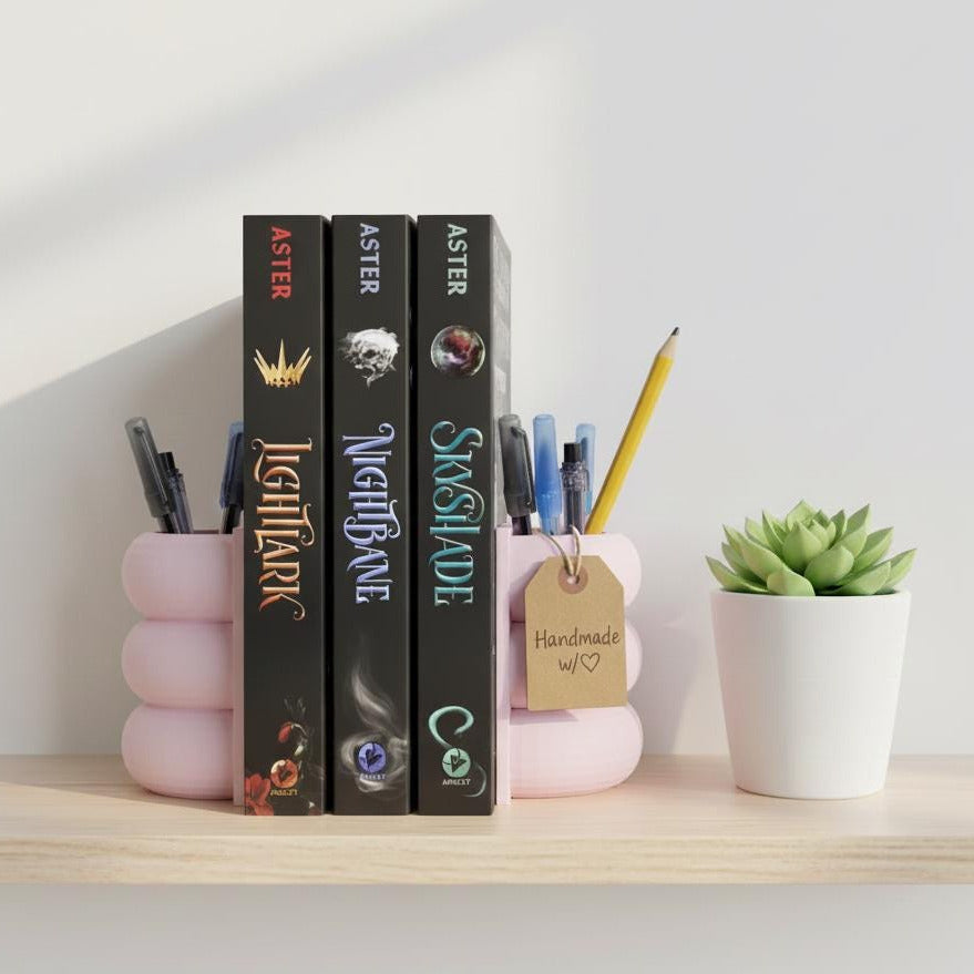 Multipurpose 3D Printed Bookend | Minimalist Pen Holder & Bookmark Nook
